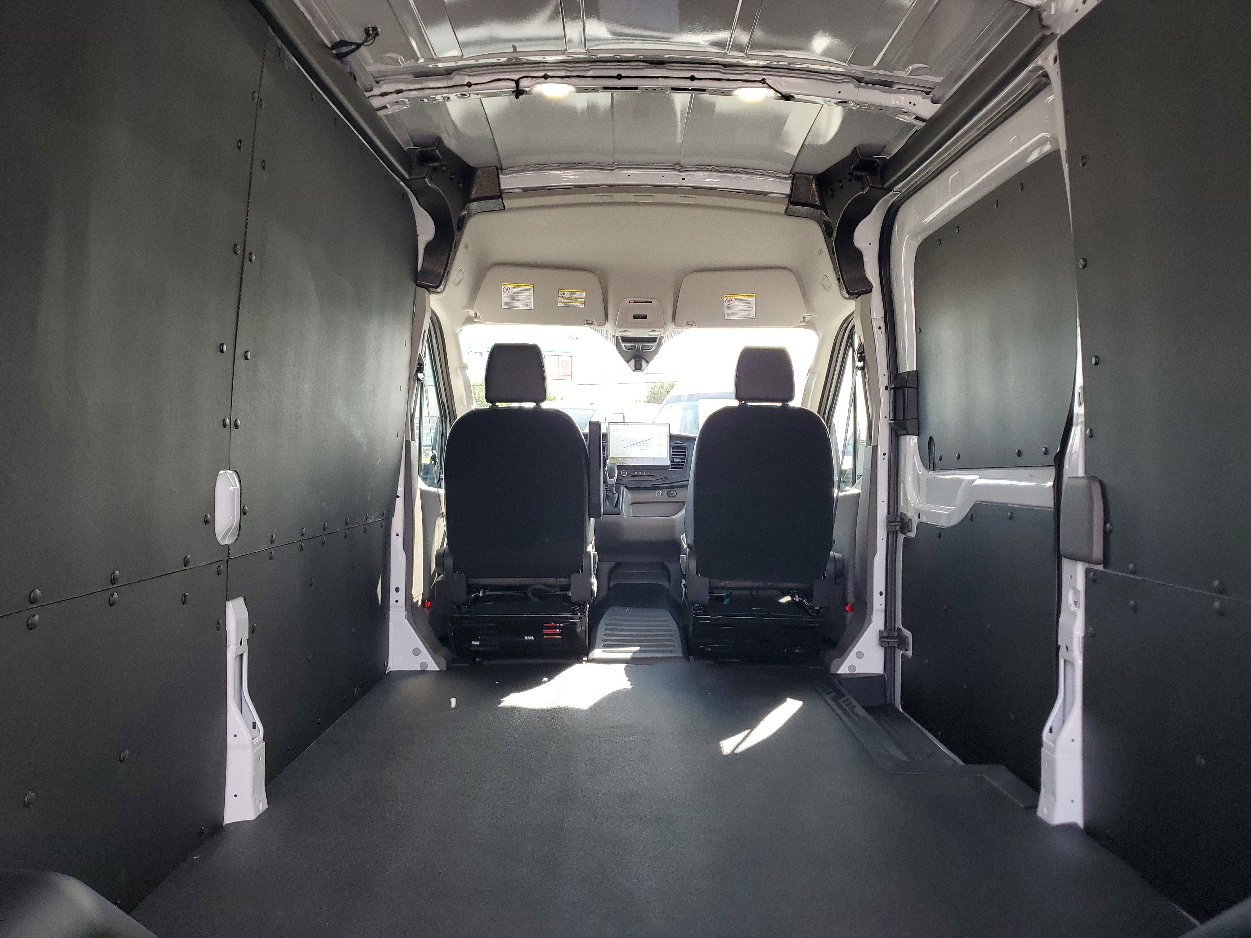 New 2026 Ford Transit 250 148 Medium Roof w/ Load Area Protection Package image 8