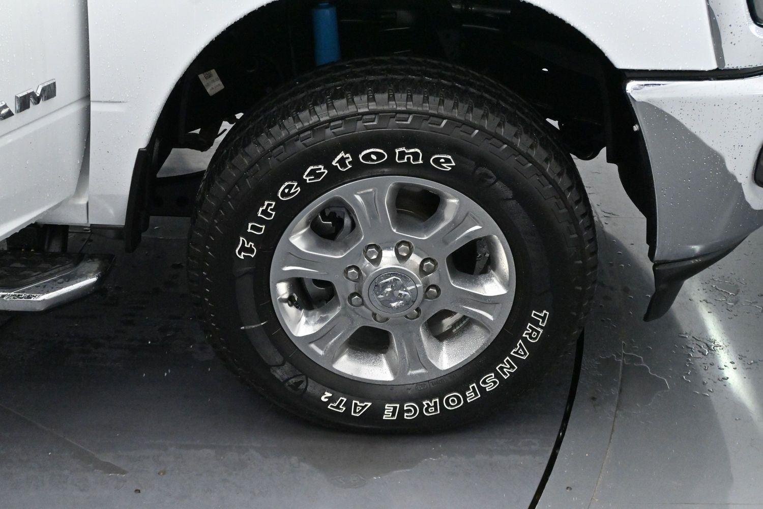 Used 2025 RAM 2500 Big Horn AWD/4WD image 36