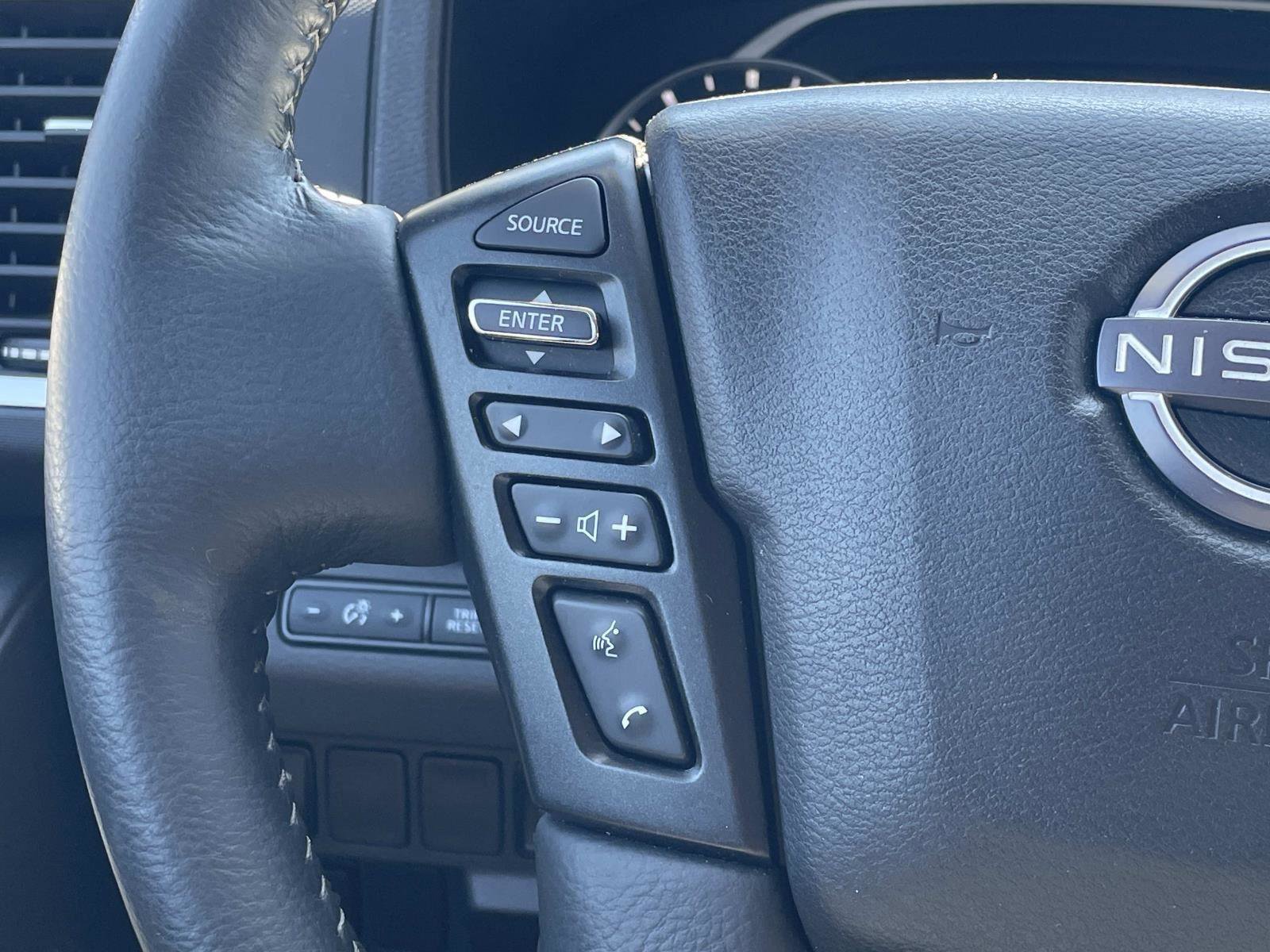 Used 2024 Nissan Frontier SV w/ SV Convenience Package image 22