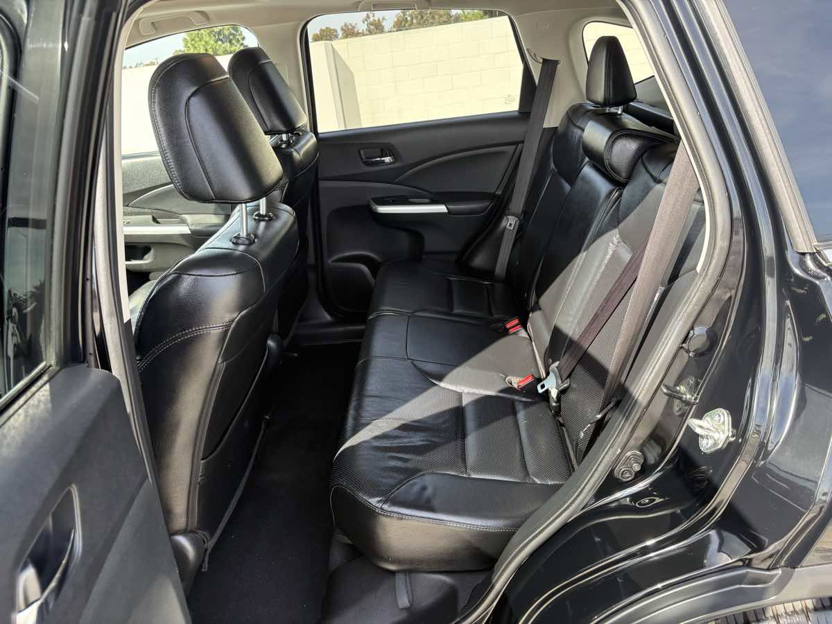 Used 2016 Honda CR-V Touring image 11