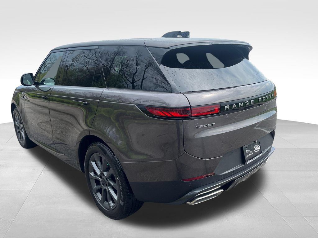 New 2026 Land Rover Range Rover Sport SE AWD/4WD image 3