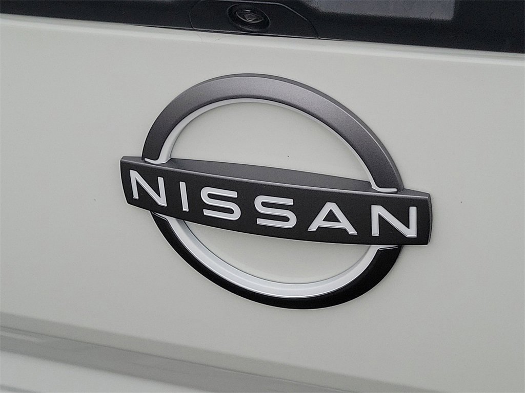 Used 2025 Nissan Frontier SV image 30