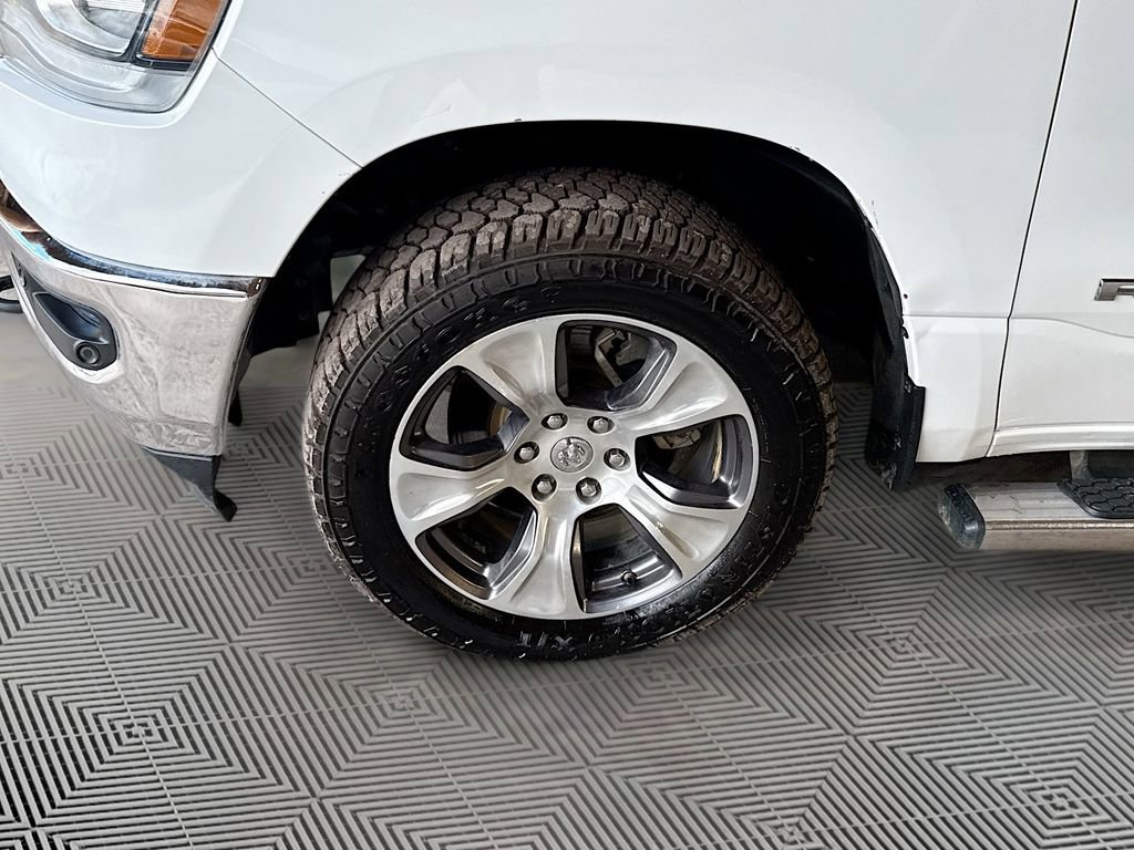 Used 2024 RAM 1500 Laramie AWD/4WD image 33