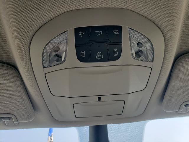 Used 2024 Chrysler Pacifica Touring-L w/ Road Tripper Package AWD/4WD image 26