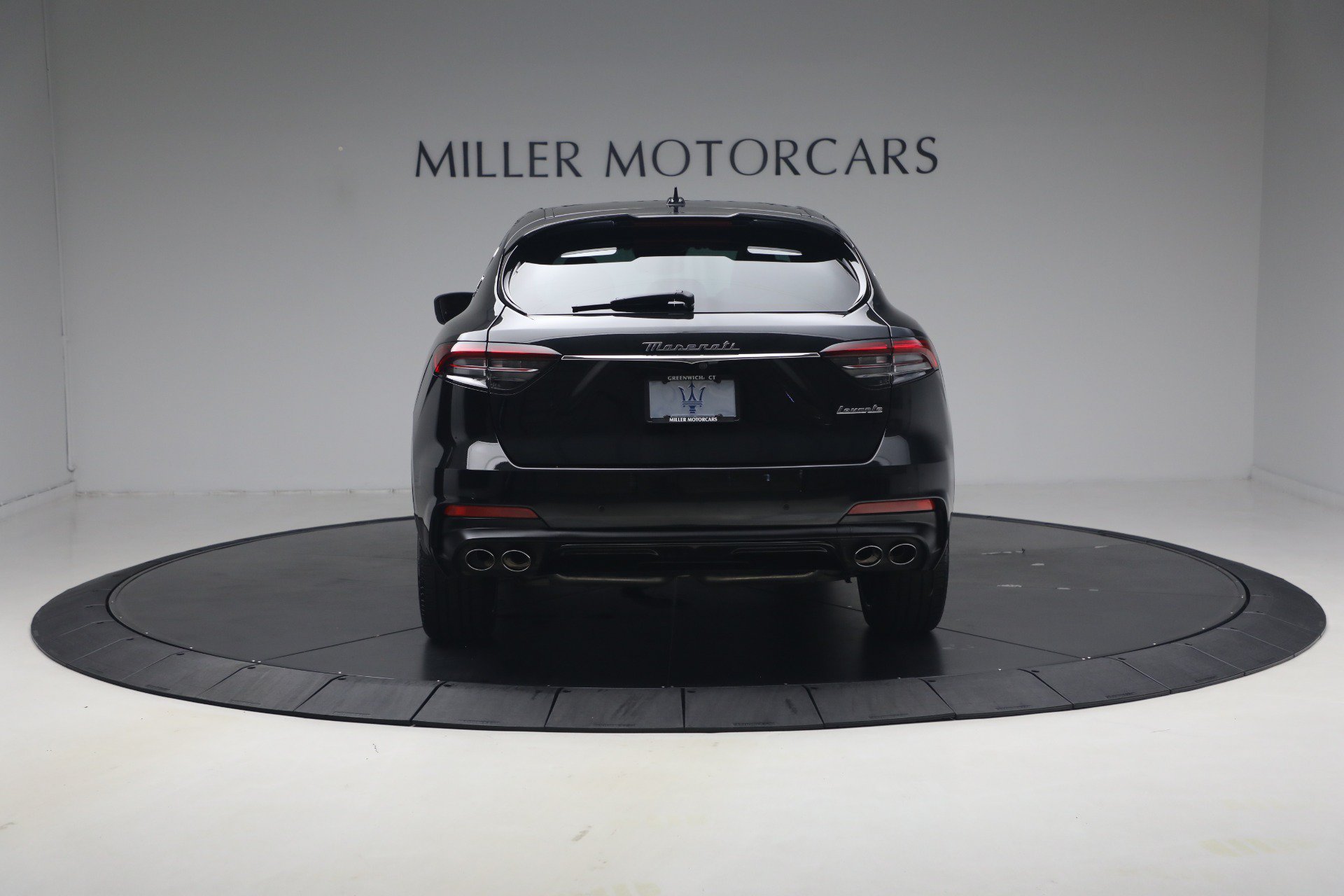 Certified 2022 Maserati Levante GT AWD/4WD image 6