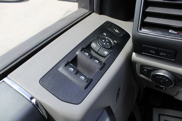 Used 2021 Ford F250 XLT w/ XLT Premium Package AWD/4WD image 6