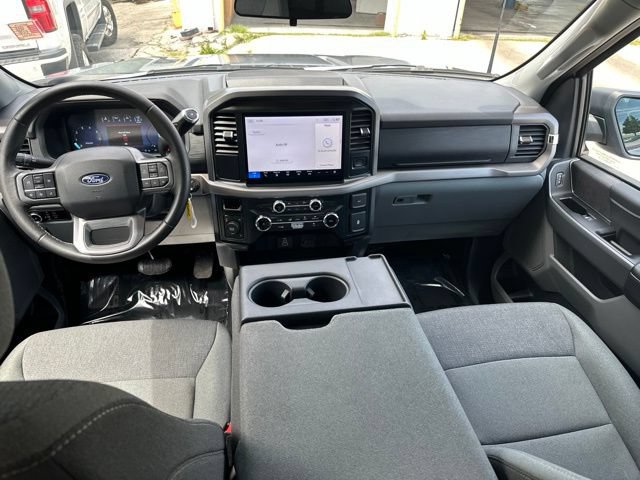 Used 2025 Ford F150 XLT w/ Equipment Group 301A Standard AWD/4WD image 19
