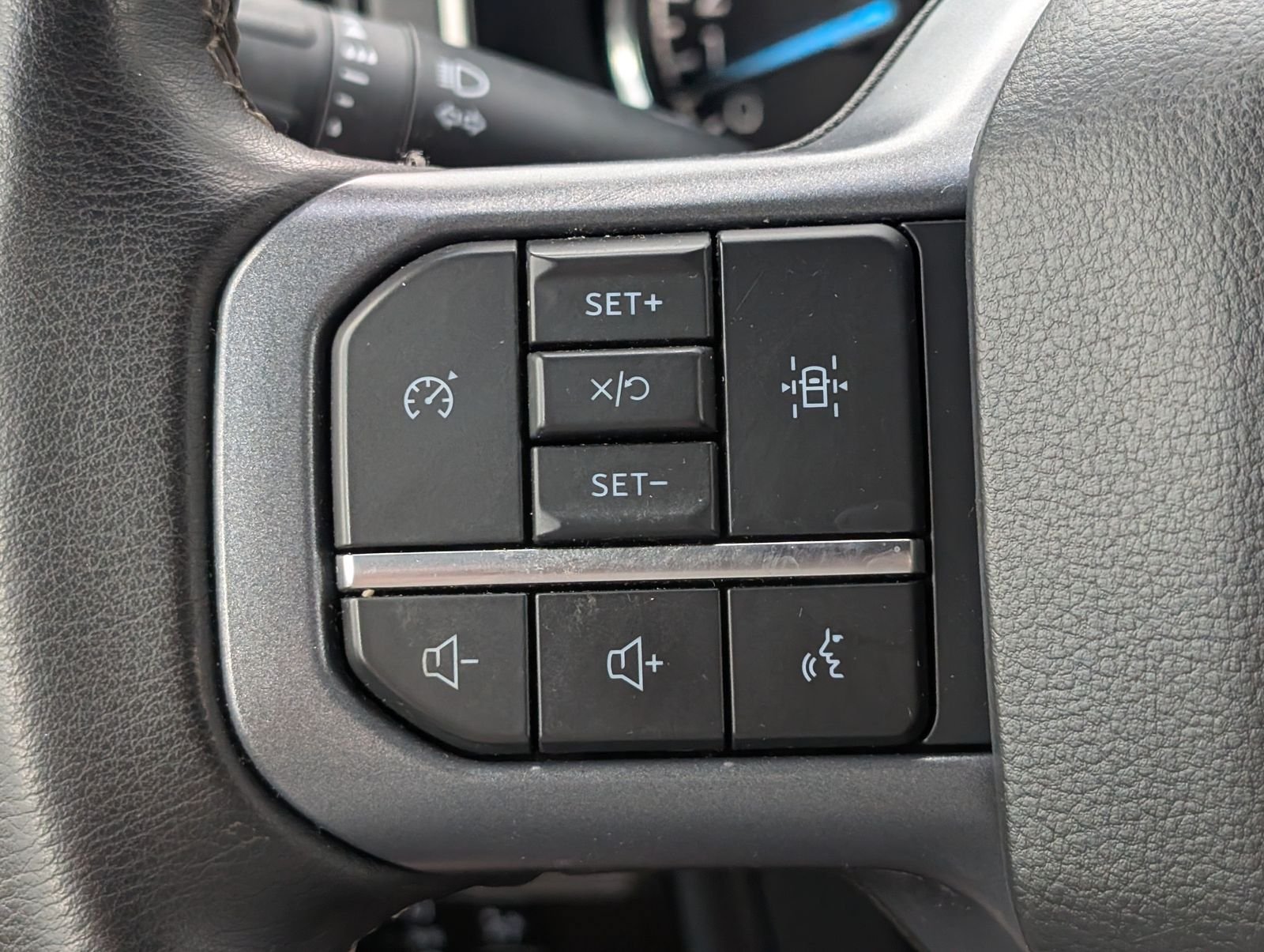 Used 2023 Ford F150 XLT w/ Equipment Group 301A Mid AWD/4WD image 26