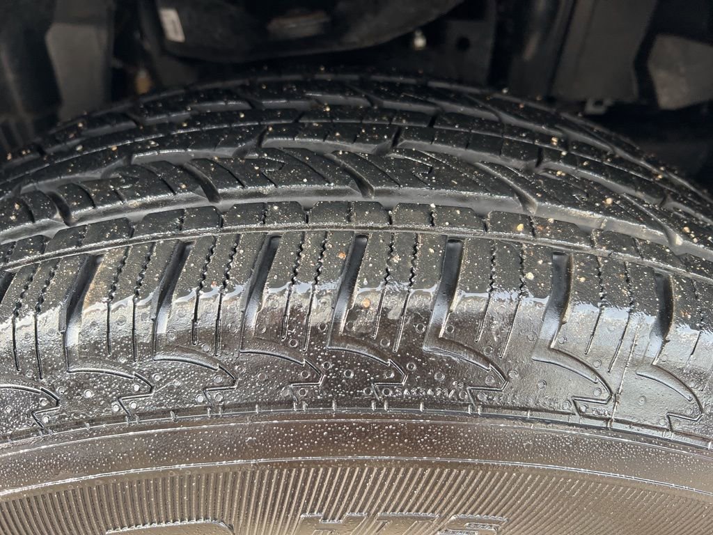 Certified 2024 Nissan Titan SV w/ SV Convenience Package image 39