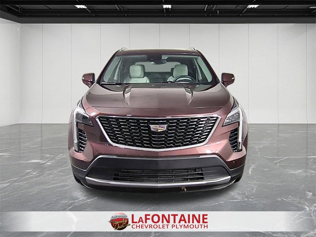 Used 2023 Cadillac XT4 Premium Luxury w/ Technology Package image 3
