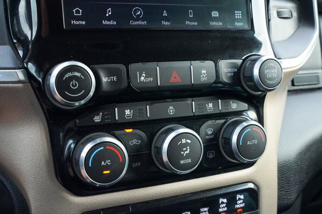 Used 2024 RAM 2500 Laramie w/ Safety Group AWD/4WD image 24