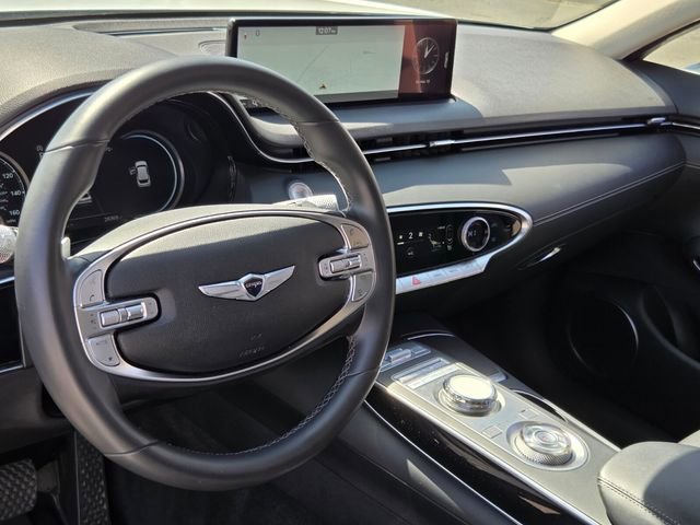 Used 2025 Genesis GV70 2.5T image 11