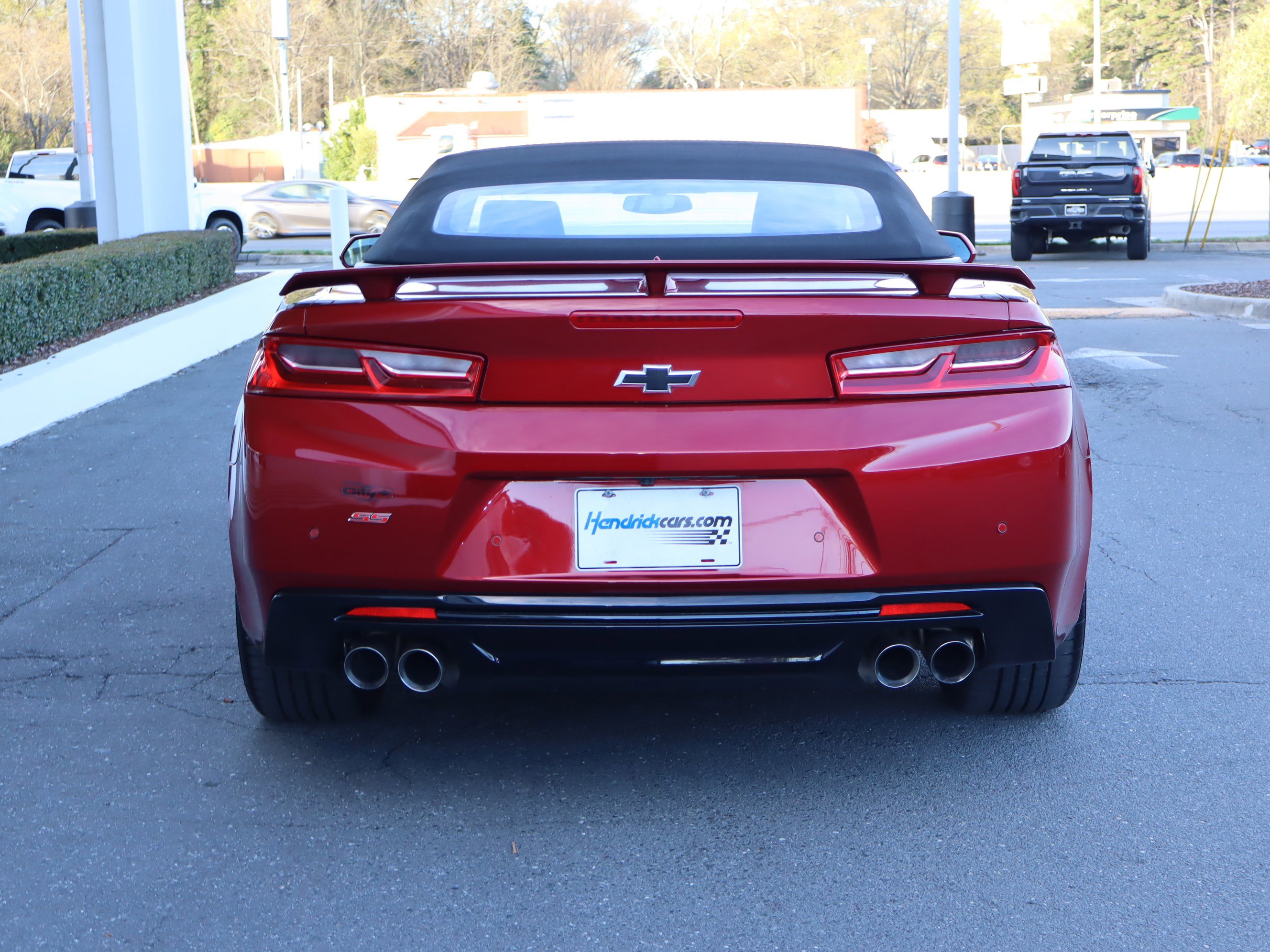 Used 2018 Chevrolet Camaro SS image 9