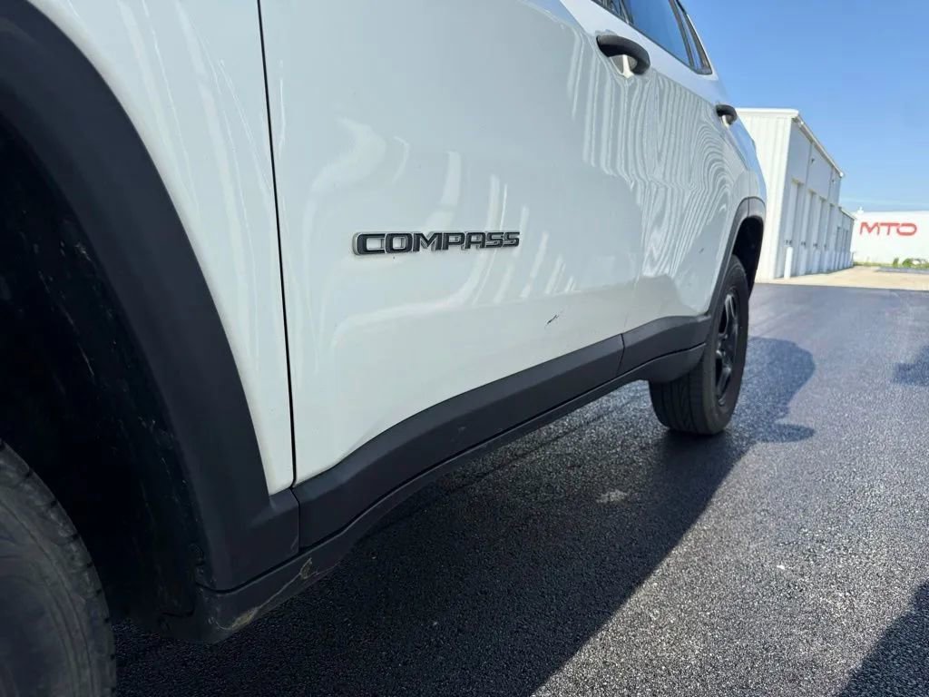 Used 2019 Jeep Compass Sport AWD/4WD image 5