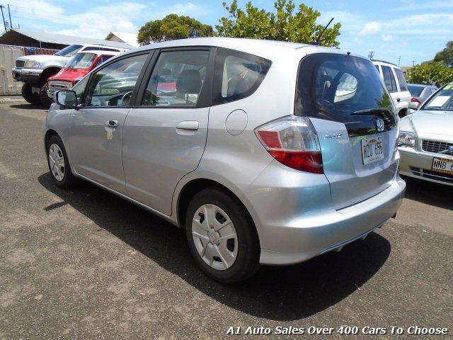 Used 2013 Honda Fit image 2