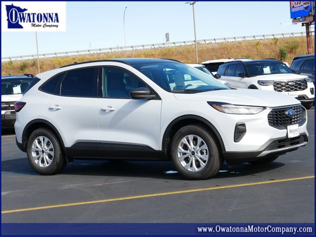 New 2026 Ford Escape Active w/ Cold Weather Package FWD image 1