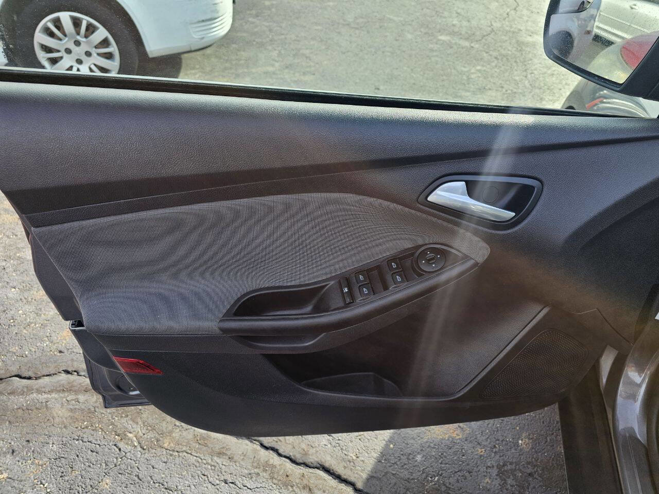 Used 2013 Ford Focus SE image 12