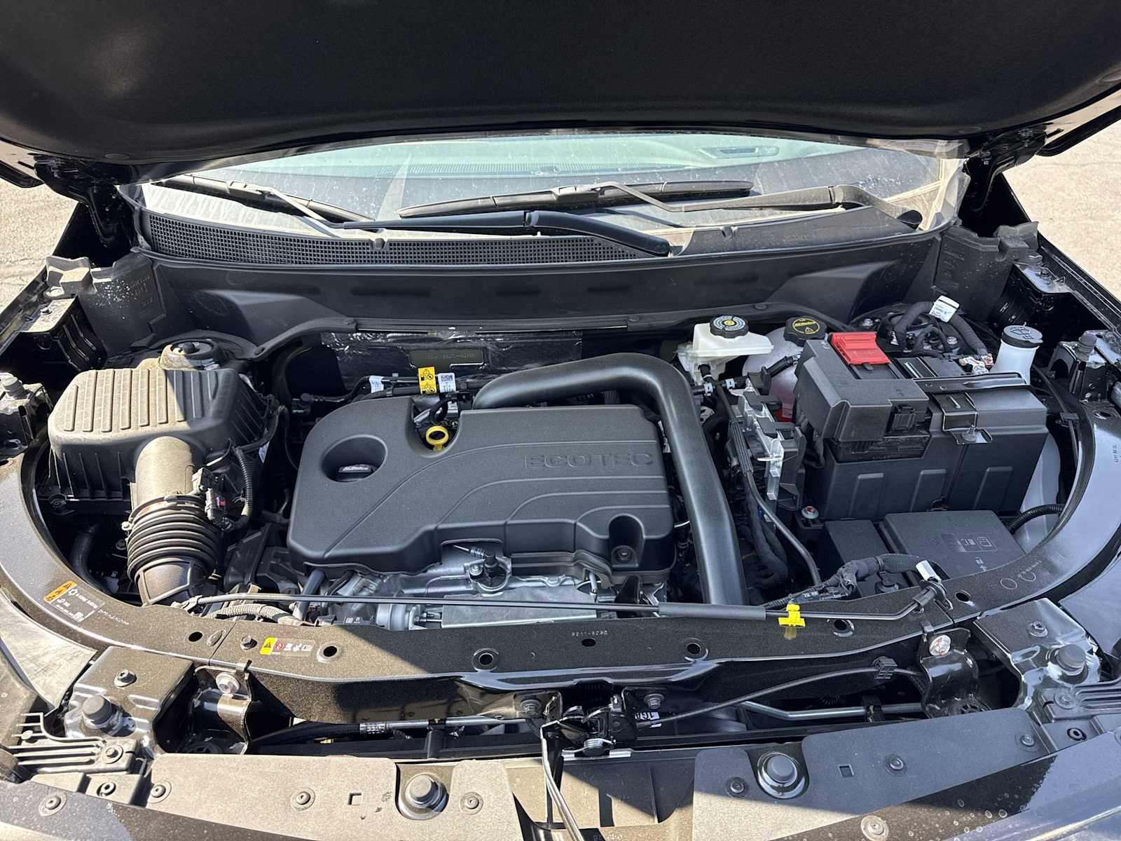 New 2026 Chevrolet Equinox ACTIV w/ LPO, Floor Liner Package FWD image 17