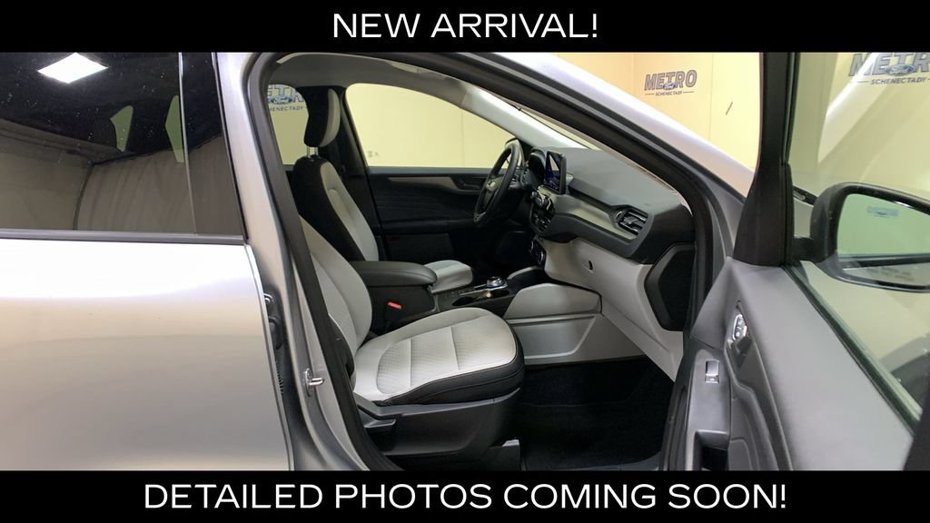 Used 2023 Ford Escape Active AWD/4WD image 11