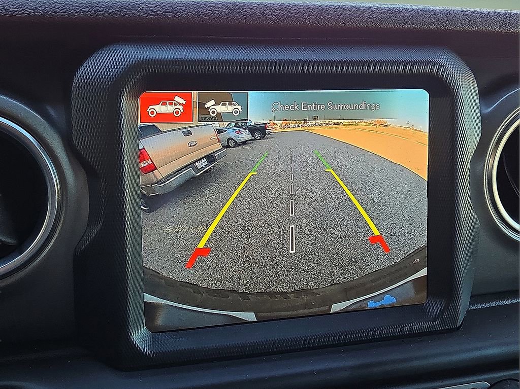 Used 2023 Jeep Wrangler Unlimited Rubicon 4xe image 30