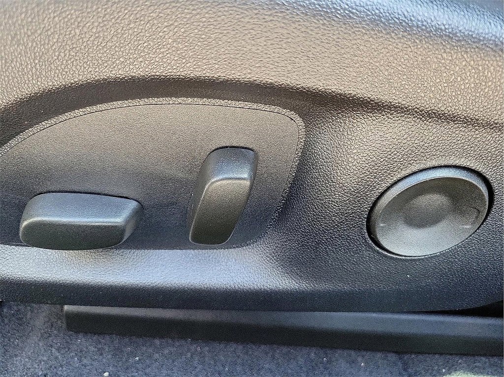 New 2026 Cadillac CT4 Luxury image 15