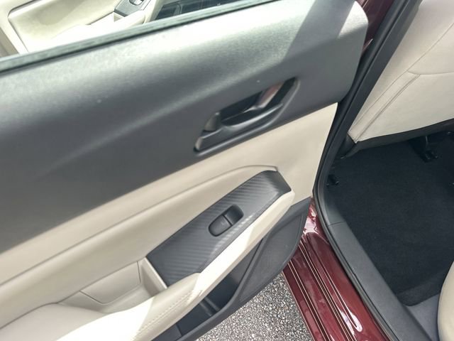 Used 2025 Nissan Altima 2.5 SV image 13