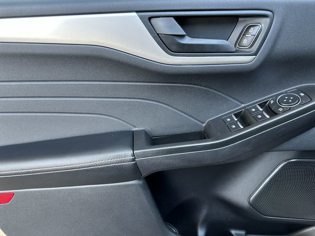 Certified 2022 Ford Escape SE FWD image 10
