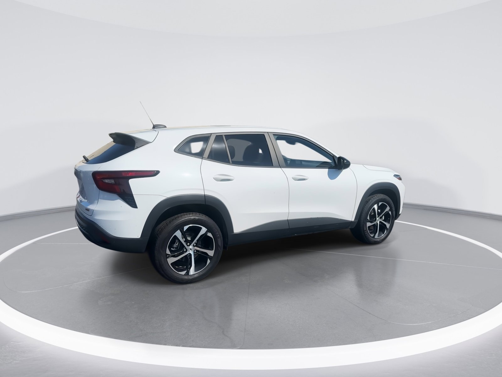 Certified 2025 Chevrolet Trax RS image 9