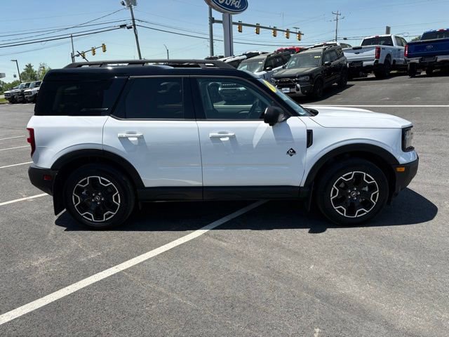Certified 2025 Ford Bronco Sport Outer Banks w/ Outer Banks Tech Package+ AWD/4WD image 2