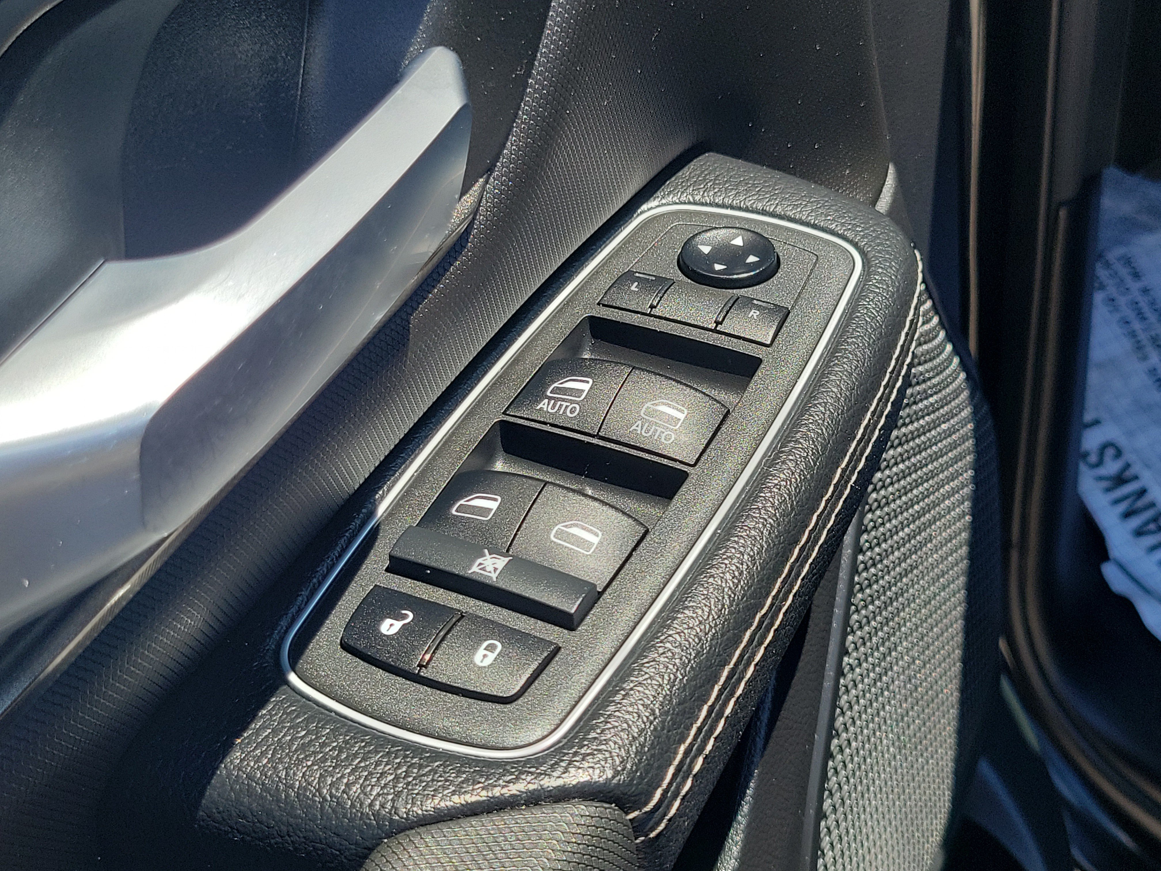Used 2021 RAM 1500 Rebel w/ Night Edition AWD/4WD image 15
