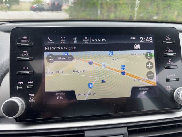 Used 2022 Honda Accord Touring image 11