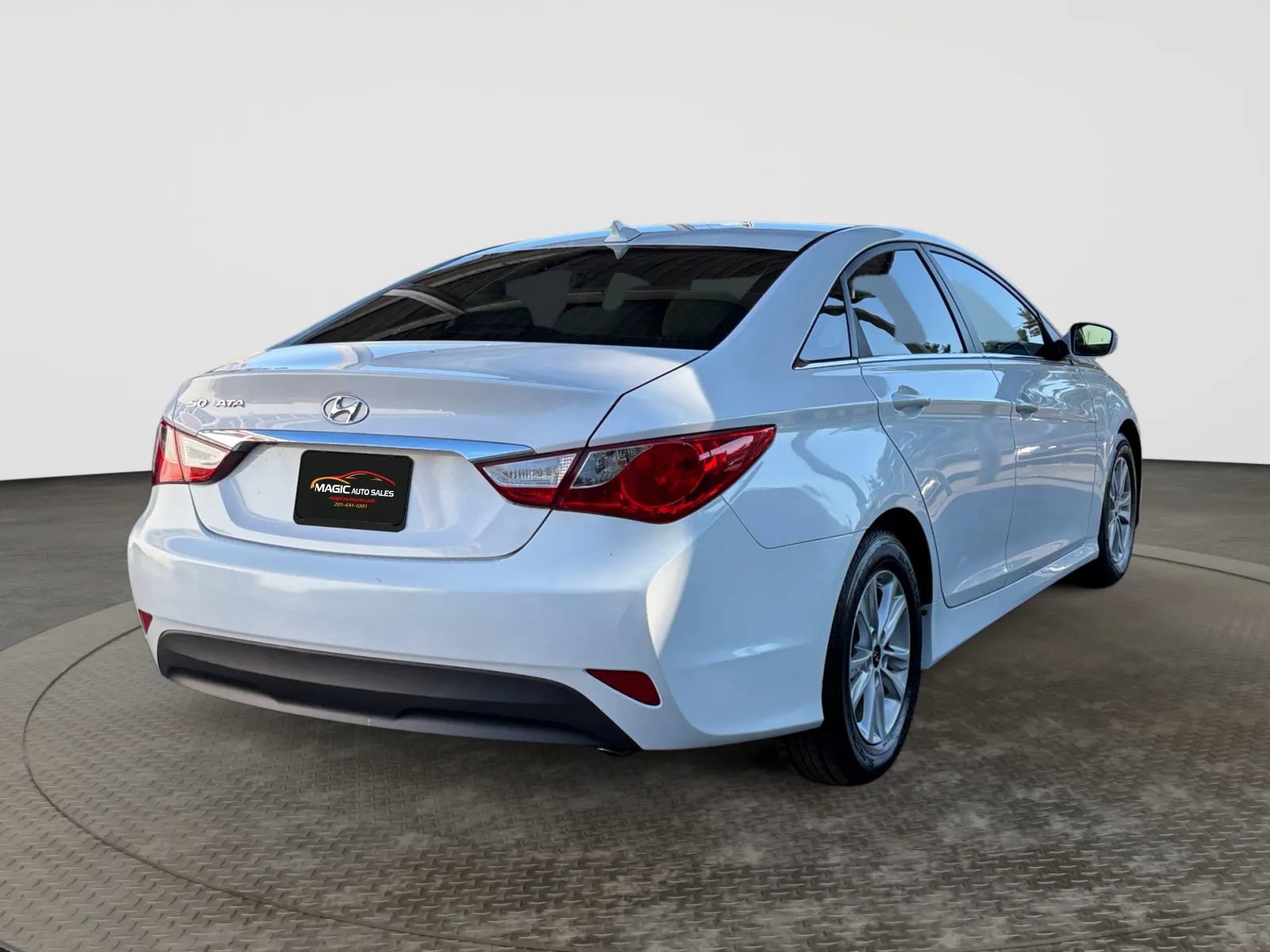 Used 2014 Hyundai Sonata GLS FWD image 10