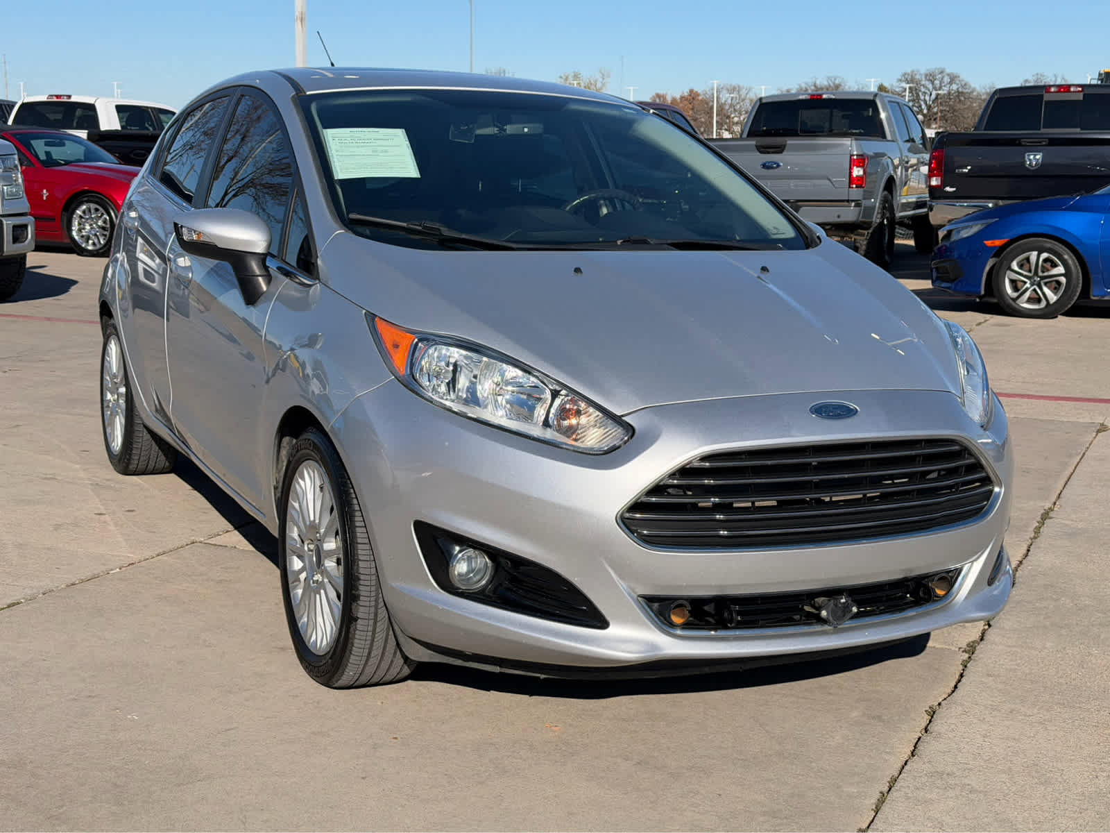 Used 2014 Ford Fiesta Titanium image 5