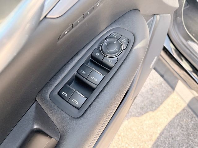 Used 2024 Cadillac XT5 Premium Luxury image 13