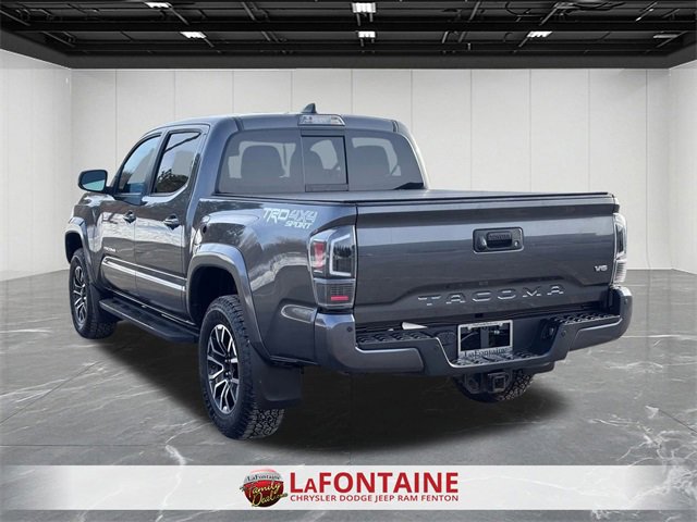 Used 2020 Toyota Tacoma TRD Sport w/ Technology Package image 3