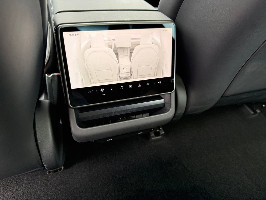 Used 2024 Tesla Model 3 Long Range RWD image 16