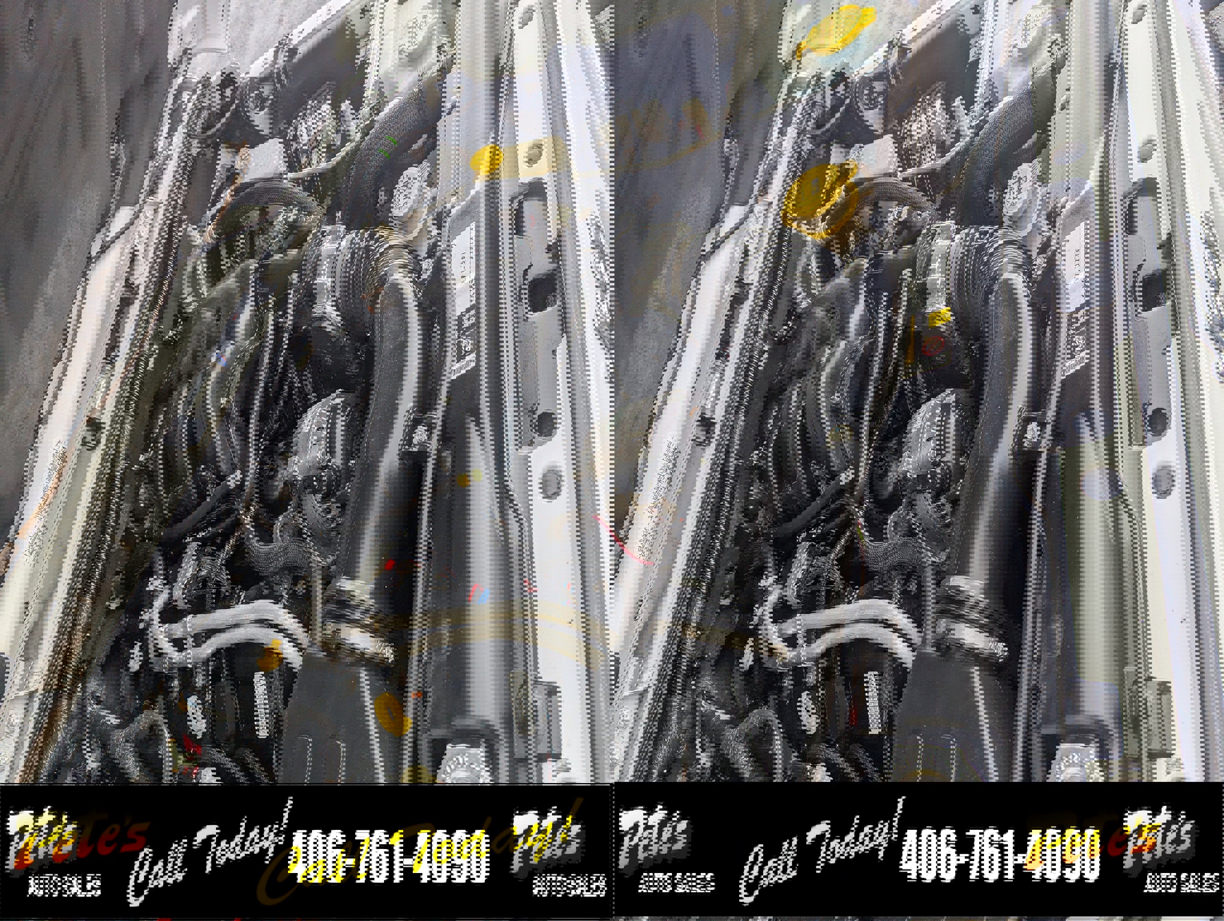 Used 2015 Jeep Wrangler Unlimited Rubicon w/ Max Tow Package image 30