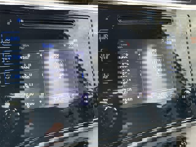 Used 2017 Toyota Corolla L image 13