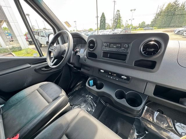 Used 2021 Mercedes-Benz Sprinter 2500 image 19