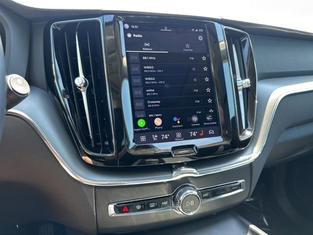Certified 2023 Volvo XC60 B5 Core w/ Climate Package AWD/4WD image 22