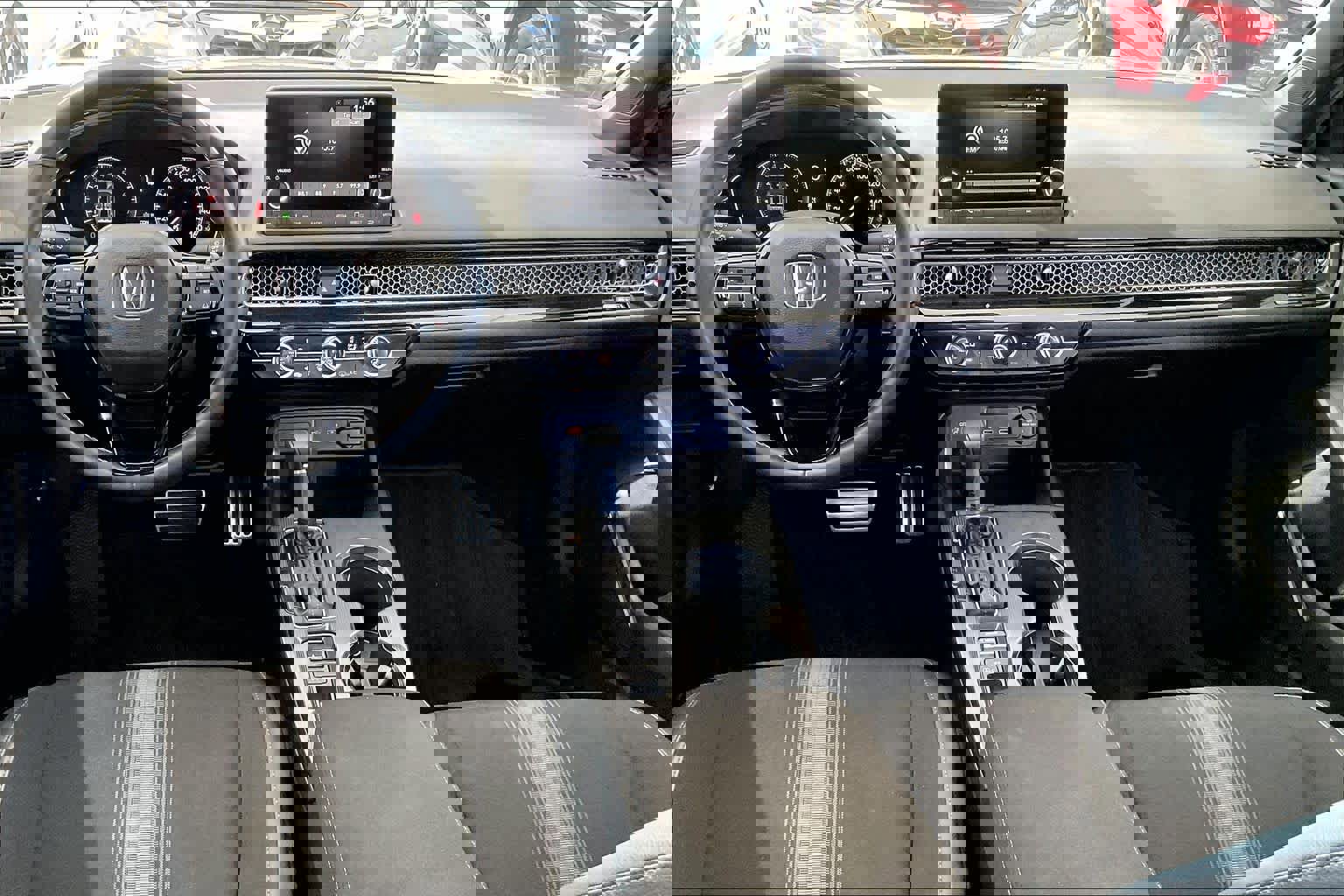 Used 2025 Honda Civic Sport image 15