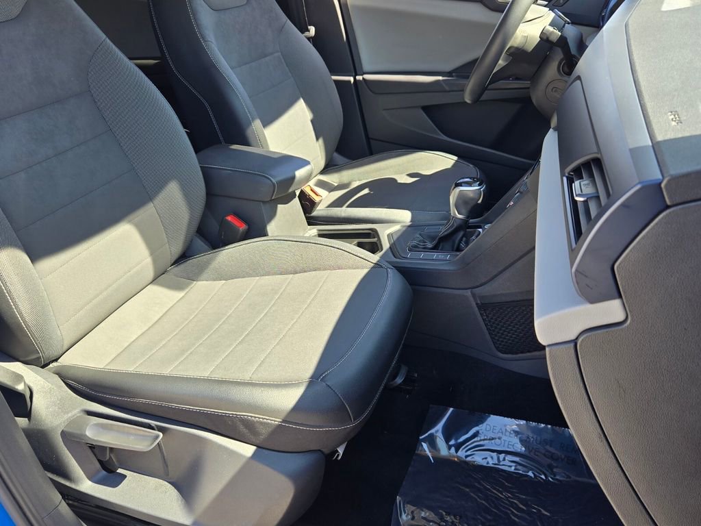 Used 2022 Volkswagen Taos SE w/ IQ.Drive SE Package image 20