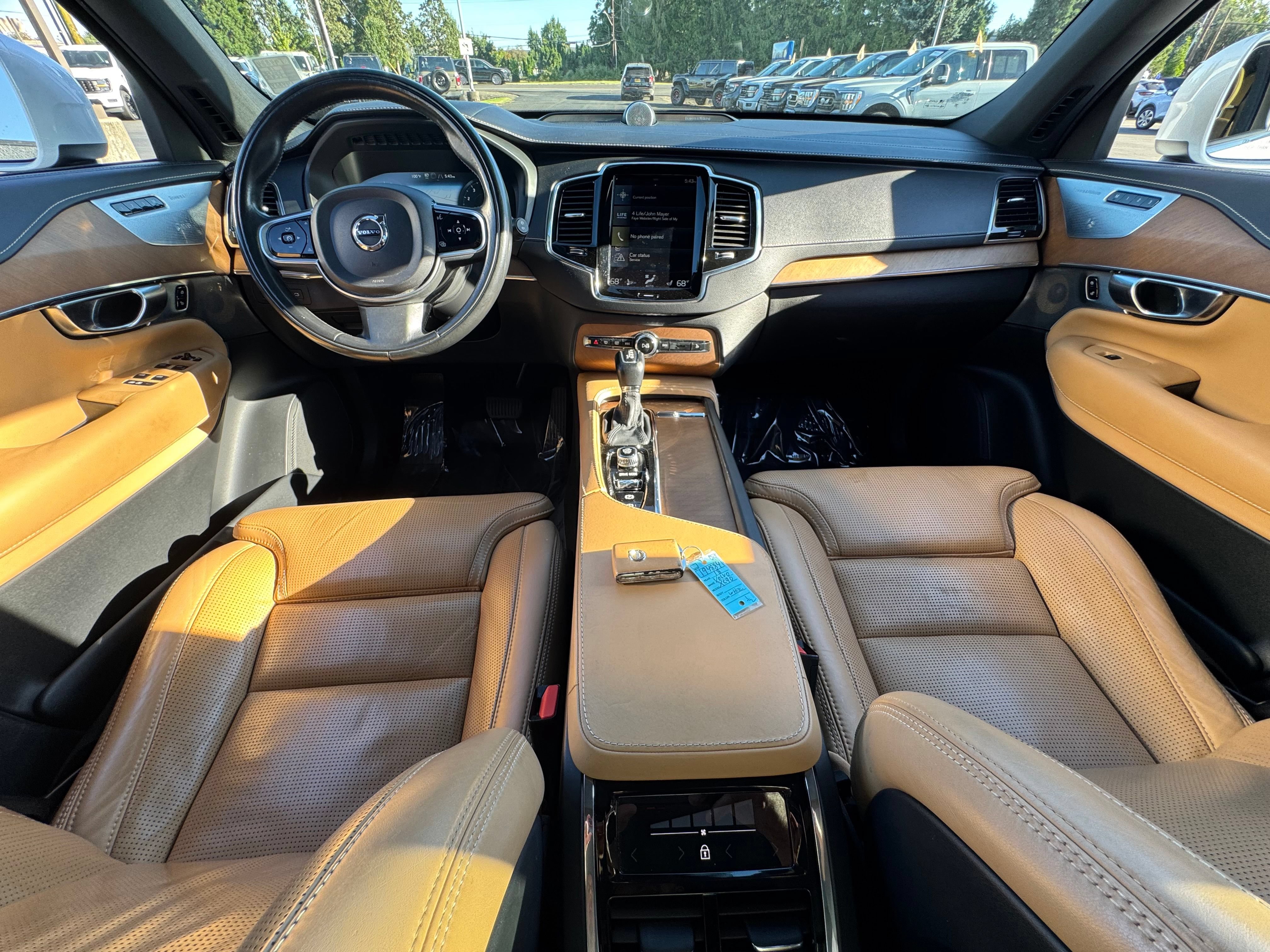Used 2018 Volvo XC90 T6 Inscription w/ Convenience Package AWD/4WD image 18