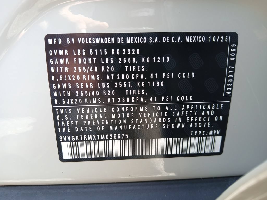 Used 2026 Volkswagen Tiguan SE R-Line AWD/4WD image 30