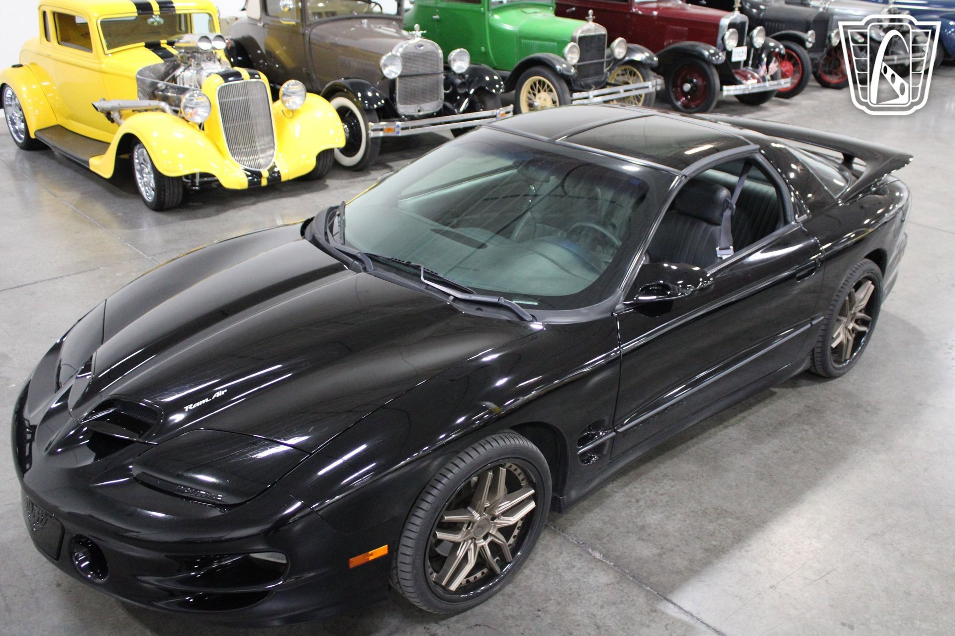 Used 1999 Pontiac Firebird Formula image 16