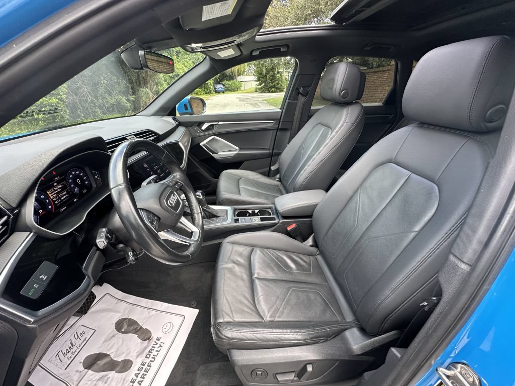 Used 2019 Audi Q3 2.0T Premium Plus w/ Premium Plus Package AWD/4WD image 7