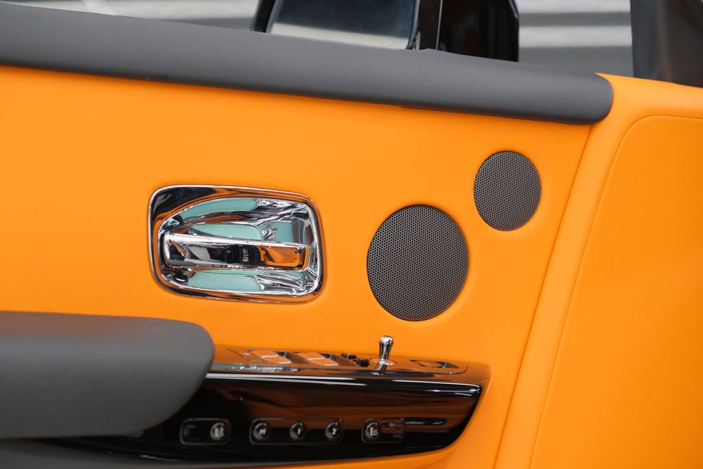 Used 2025 Rolls-Royce Phantom Sedan image 83