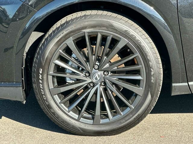 Used 2025 Lexus RX 350h w/ Convenience Package image 34