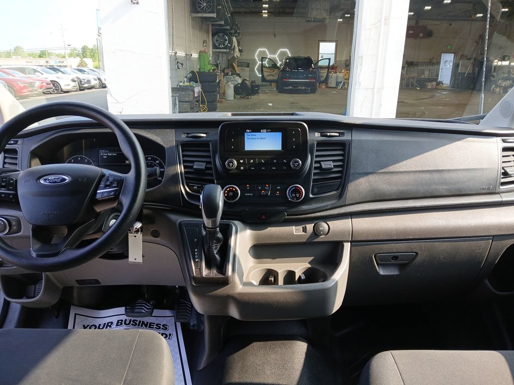 Used 2024 Ford Transit 250 Low Roof AWD w/ Exterior Upgrade Package image 25