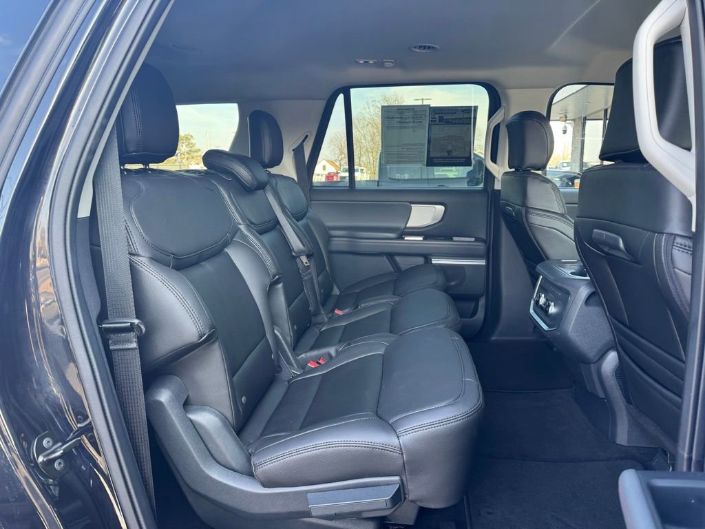 Used 2025 Ford Expedition Max Active image 20